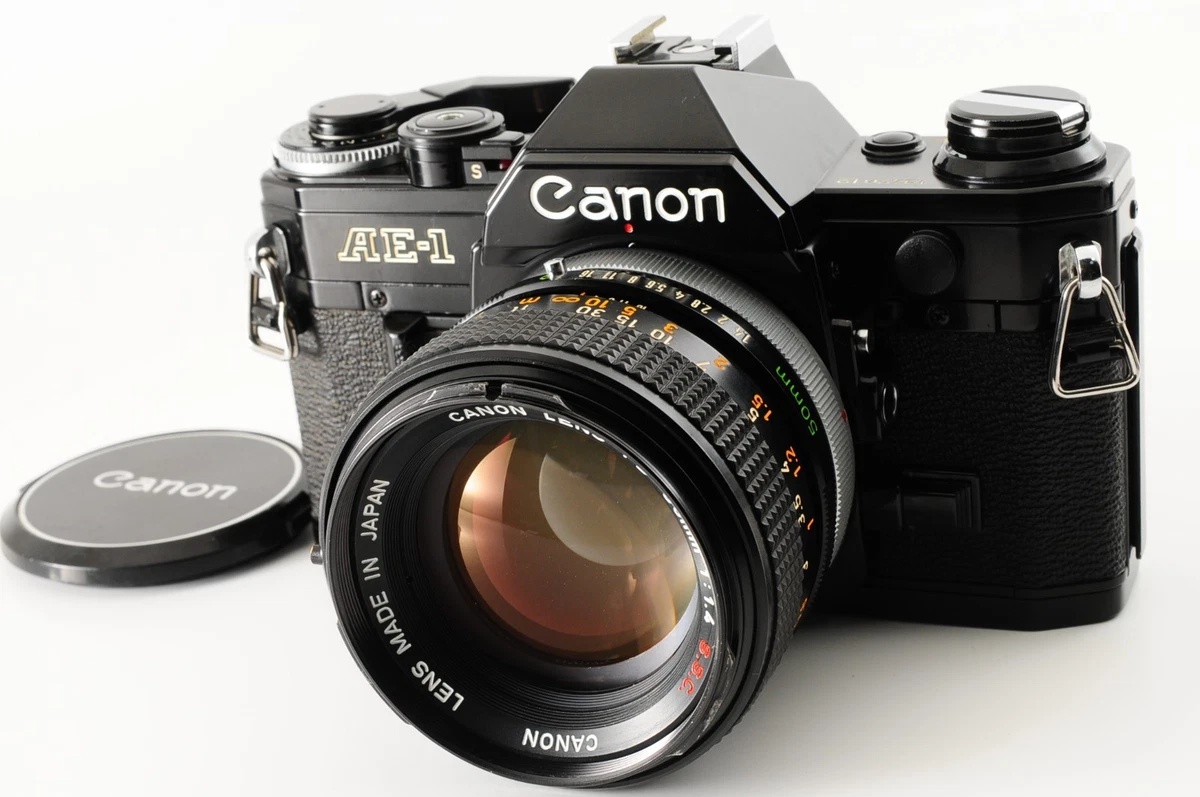 【整備済　美品】Canon AE-1 Black 50mm f1.4 露出計OK Black Canon AE-1 AE1 + 50mm Lens Manual Focus Kit - Rare Beauty