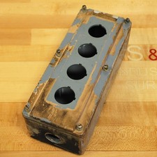 Allen Bradley 800T-4TZ Series M Pushbutton Enclosure, 4 Hole 9-1/2x3-1/2x2-1/2
