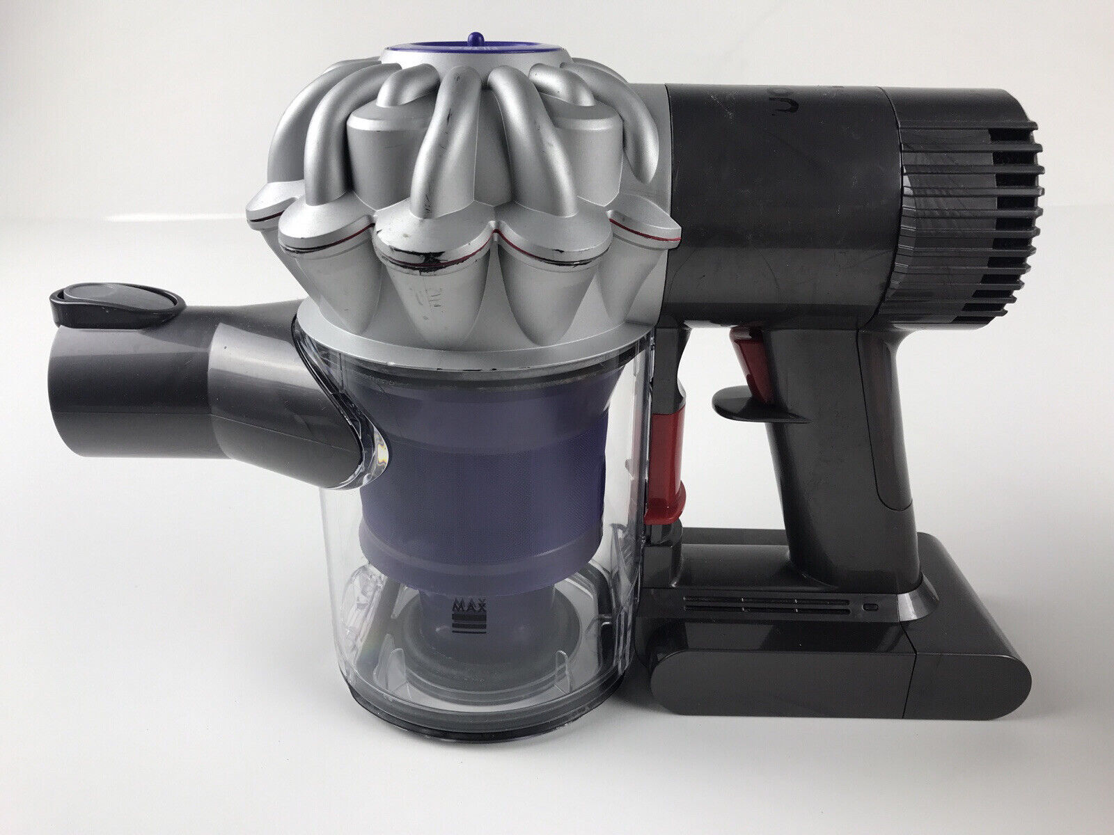 Corps d'aspiration portable sans fil Dyson V6 cyclone argent