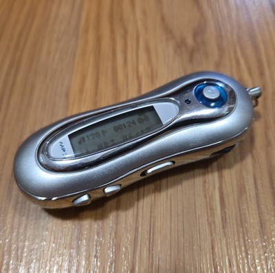 Portable Handheld MP3 Player Gray Silver Blue TESTED VTG 2000's Digital Audio