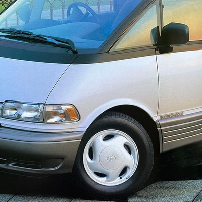 Catalog: Toyota Estima Supercharger (1996)