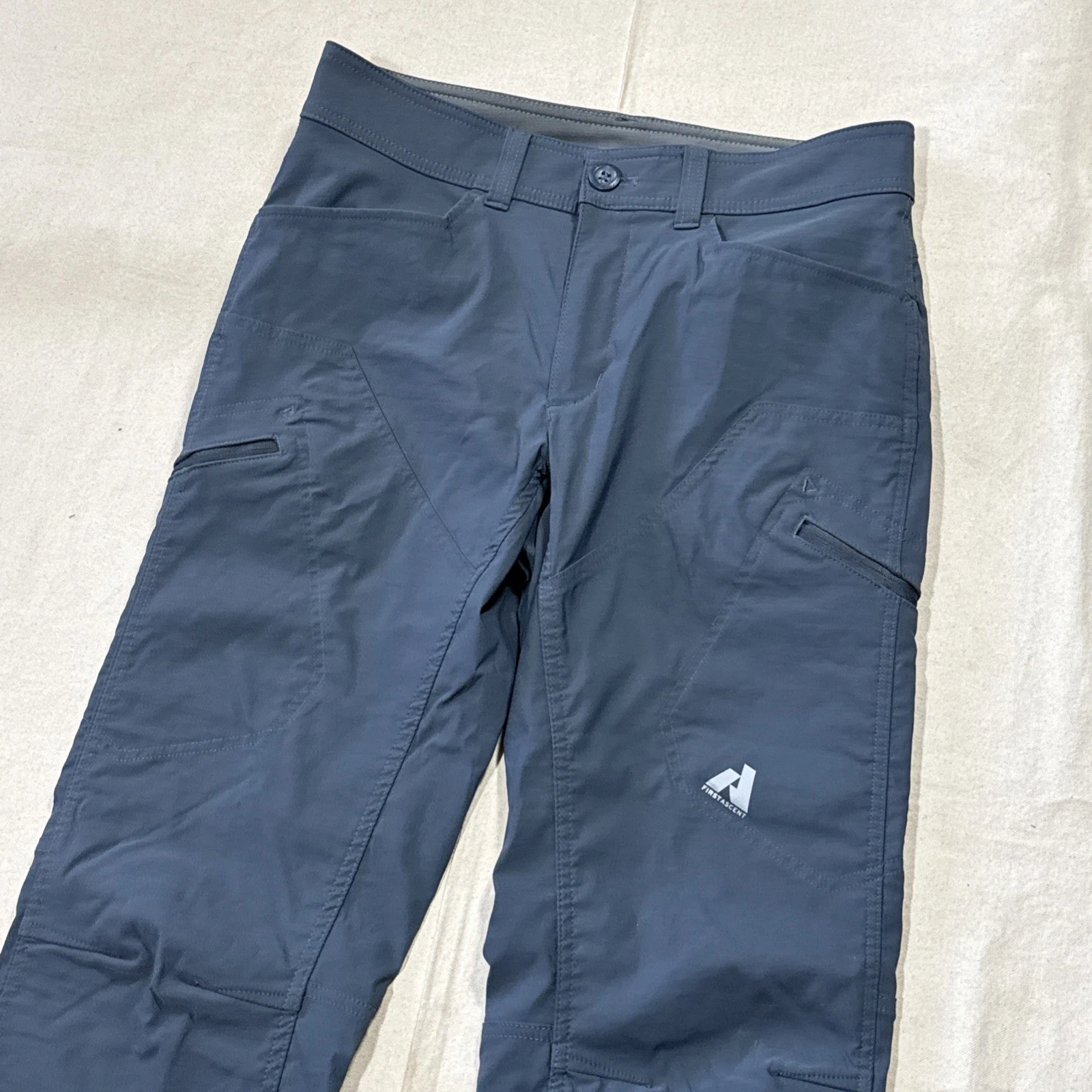 Eddie Bauer First Ascent Travel Pants Men size 30 Blue Nylon Hiking Outdoor EUC