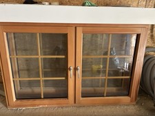 Verkaufe Fenster mit Sprossen innen Holz außen weiss elektr. Rolladenkasten 150€