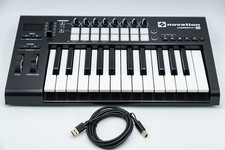 Novation Launchkey 25 MK2 w/ USB Cable