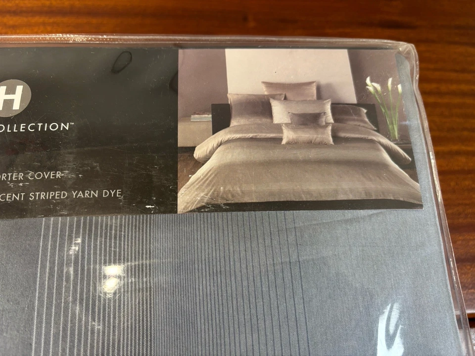 Juego de funda nórdica edredón Hotel Collection tamaño king gris rayas iridiscentes Foto 3 de 4