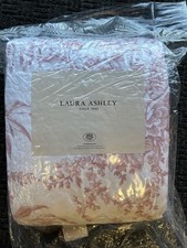Laura Ashley Queen/Full Quilt Set Soft Lightweight Bedding Cotton Floral Pink