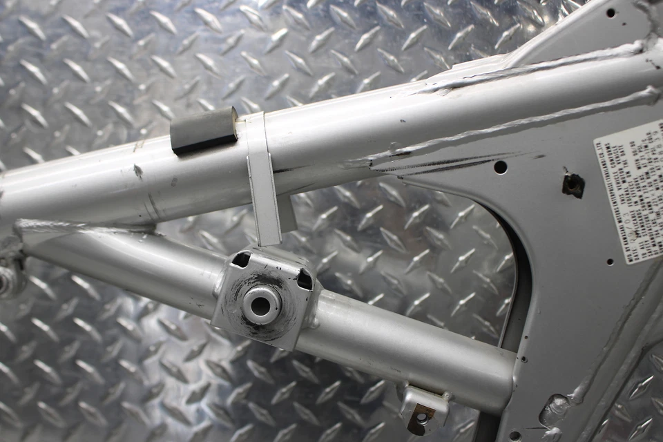 Kawasaki KLR650 2004 CLN CLR EZY CUADRO REGULAR CHASIS Foto 3 de 4