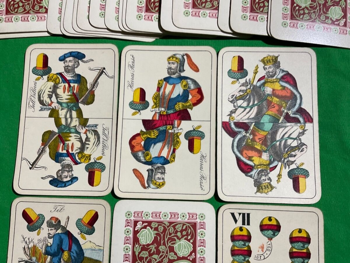 Where to buy Piatnik playing cards? : r/budapest