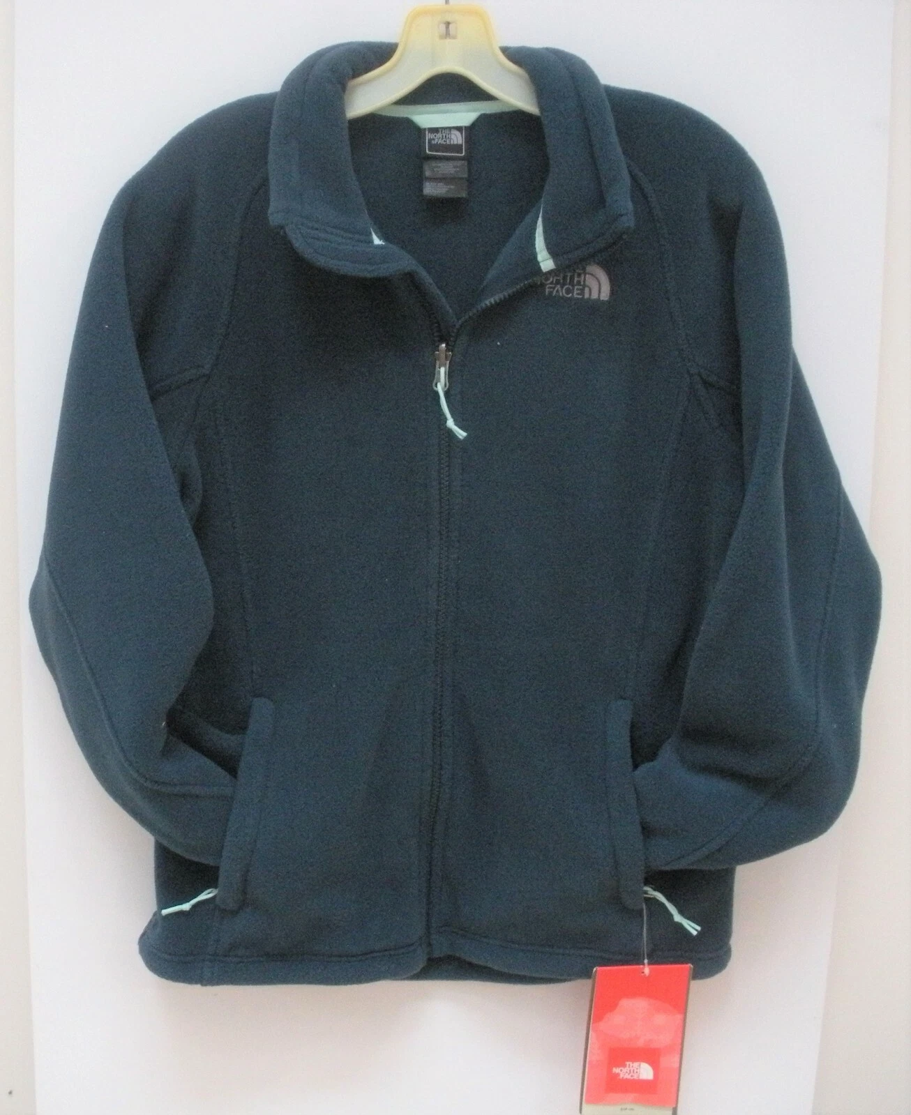 THE NORTH FACE WOMENS KHUMBU TKA 300 FLEECE JACKET- C666- TNF BLACK -S, M - NEW
Opens in a new windo