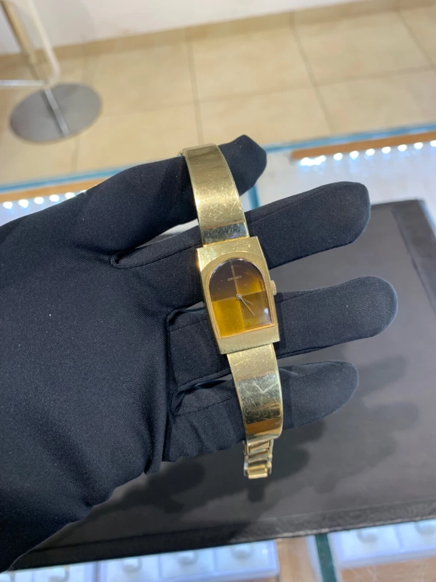 Seiko bangle watch clearance