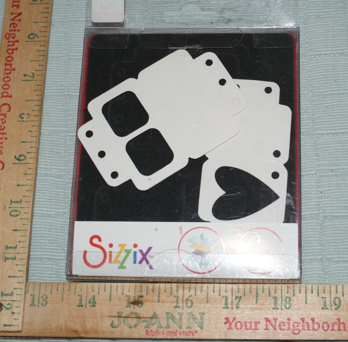 Sizzix Tabs Heart & Double Box 354678 Red Die Cuts Fast Shipping