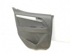 Porte arrière et accessoires Isuzu SERIE N