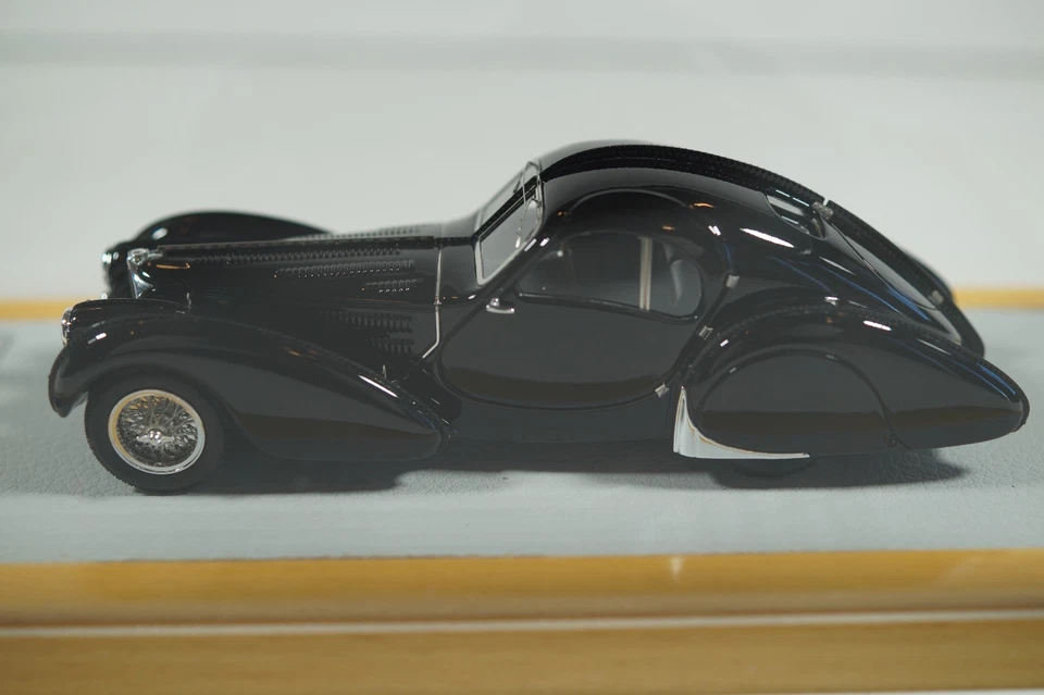 Bugatti 1936 57S Atlantic S/N 57473 1/43 Foto 2 de 4