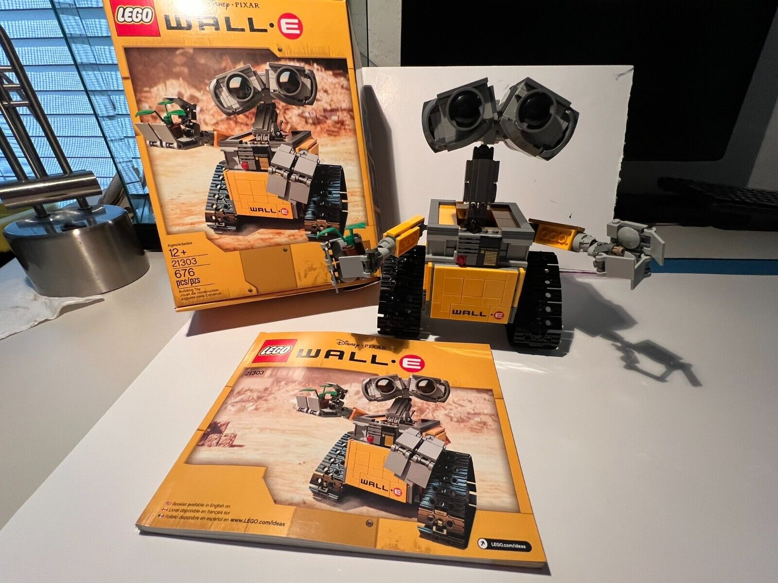 LEGO Ideas: WALL-E (21303) - 100% Complete with Box and instructions