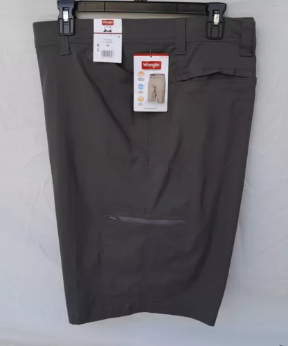 New Men's Wrangler Outdoor Performance Zip Cargo Shorts 112353306 Smoke
