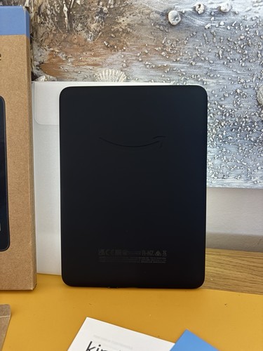 Amazon Kindle Paperwhite 12th Gen - 16Gb – Black - New Open Box - With Ads - Picture 3 of 4