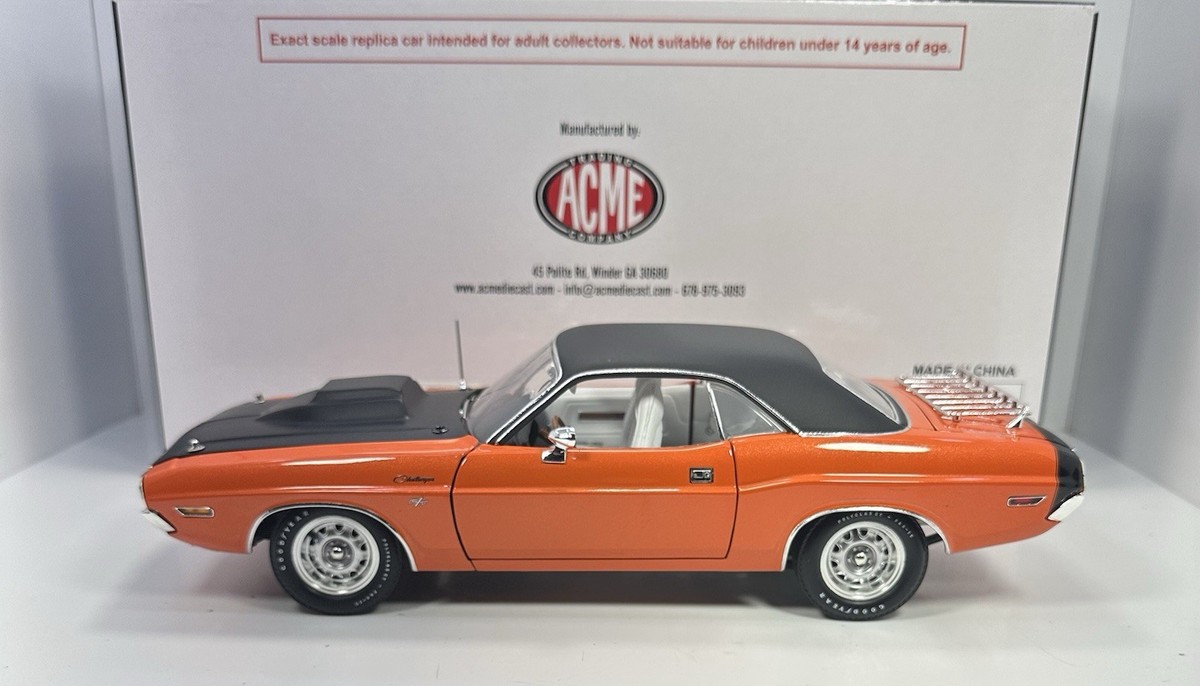 ACME 1/18 Scale 1970 DODGE CHALLENGER R/T “CUSTOM 1 OF 1 MADE