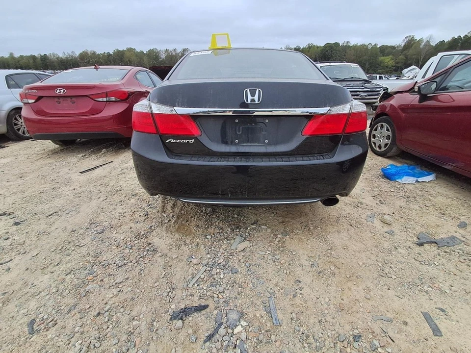 后备箱/舱口/尾门轿车后视摄像头 EX 适合 13-15 ACCORD 2727411 — 第 4/4 张图片