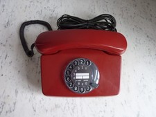 Telefon mit Wählscheibe Retro Vintage, rot