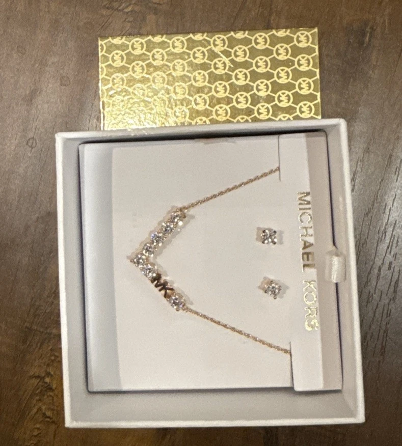 MICHAEL KORS Juego de Regalo Collar y Pendientes Oro Rosa Logo MK y Cristales + CAJA MK Foto 4 de 4