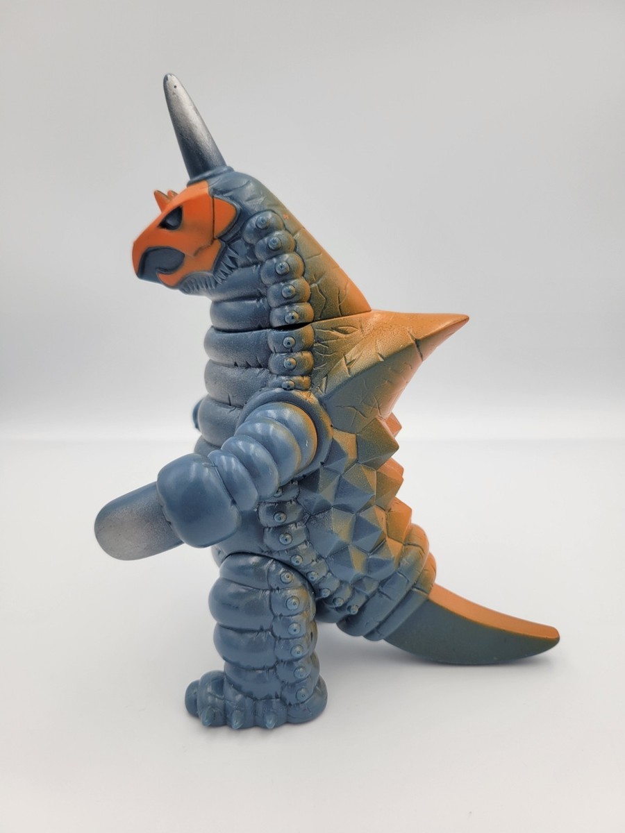 Vakishim 1989 Ultraman Ace Ultra Monster Series Bandai Kaiju