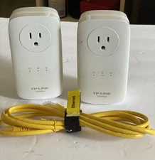 TP-LINK TL-PA8030P AV1200 3-Port Gigabit Passthrough Powerline Adapter UK (Pair)