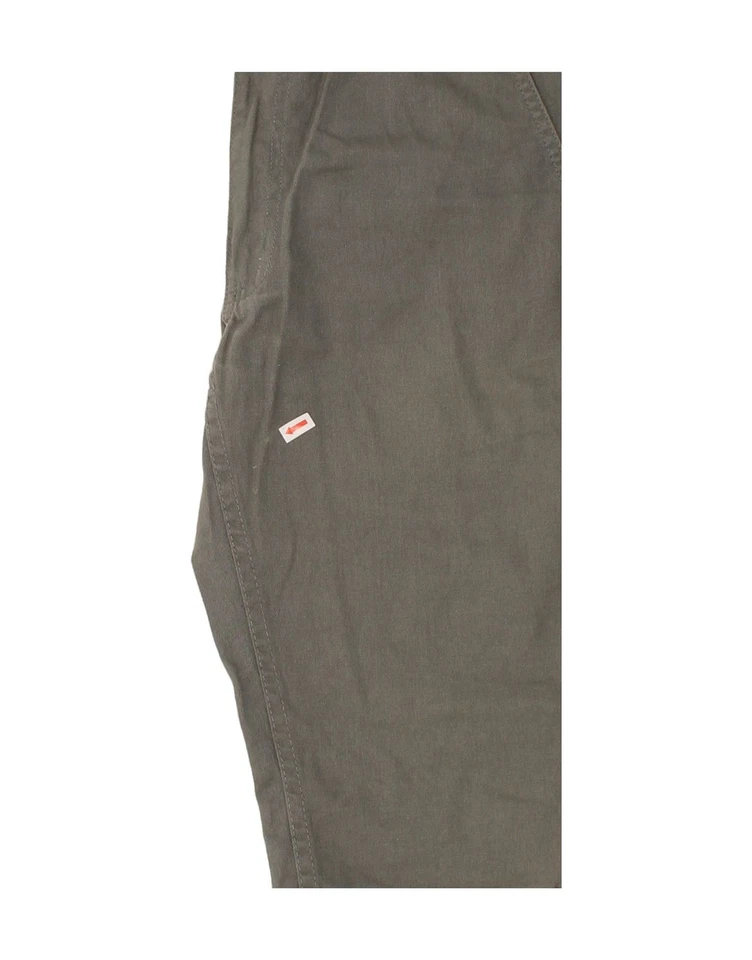 Pantalones Cortos Chinos Baratos Monday Para Hombre W31 Gris Medio Algodón LU02 Foto 3 de 4