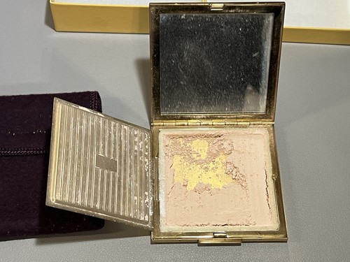 Vintage Elgin American Illinois State Gold Tone Mirror Powder Compact - Picture 9 of 13