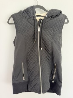 Lorna Jane Vest Black Sz S. Fleece lined . Very warm . Hood.