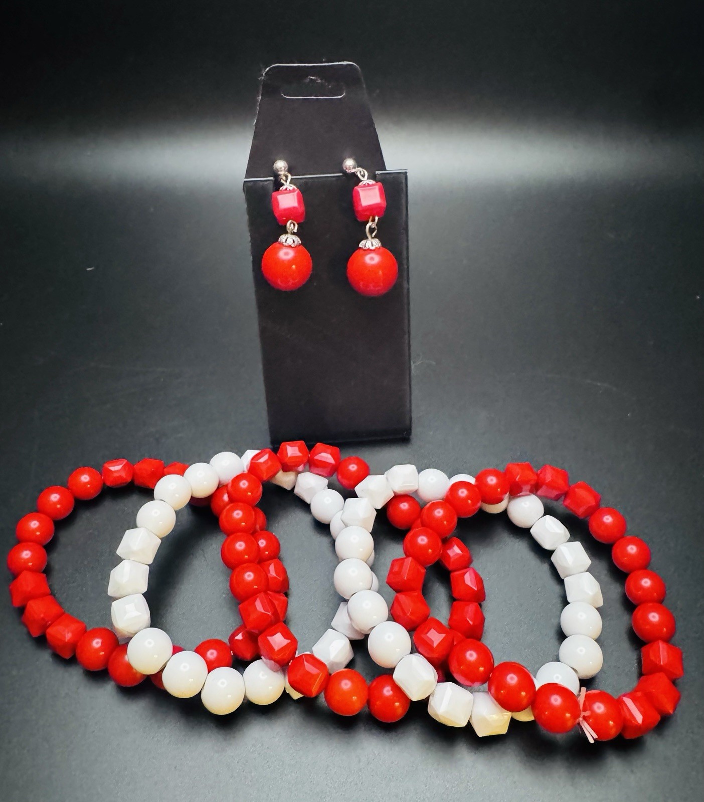 Handmade Red White Beaded Bracelet Stack & Earrin… - image 2