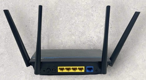 Asus Wireless Router AC-1300 RT-ACRH13 Dual Band 2.4 and 5.0 GHZ 4 Antenna - Picture 4 of 4