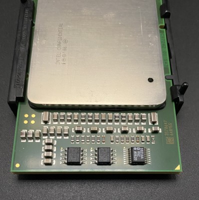 Intel Itanium2 CPU ES IA64 Processor Socket611 Server 