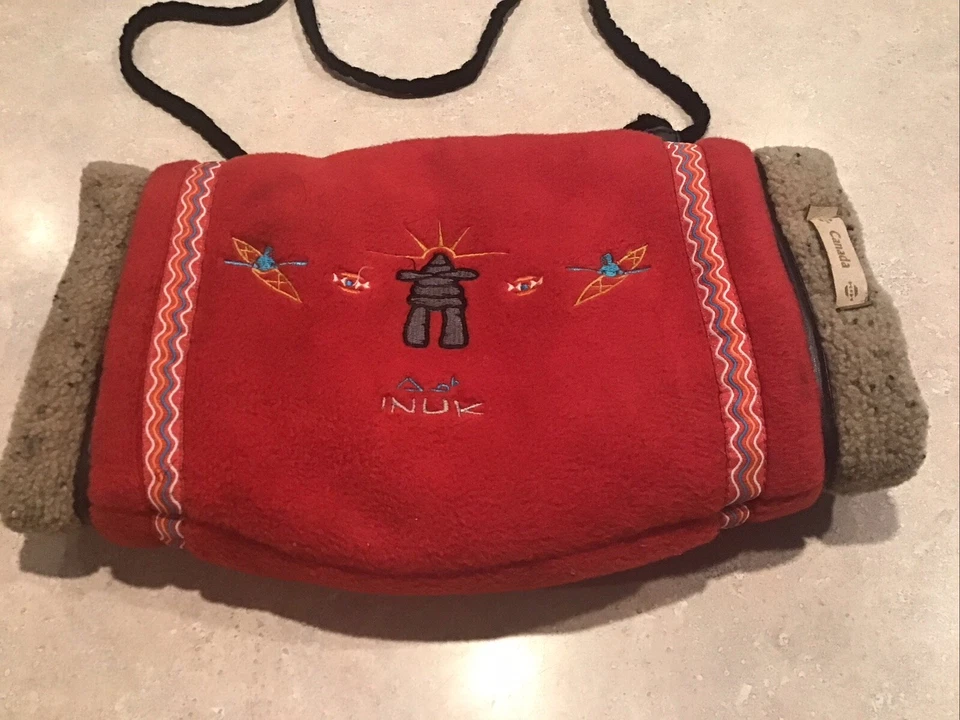 INUK Fleece Hand Warmer Canada - Image 3 of 4