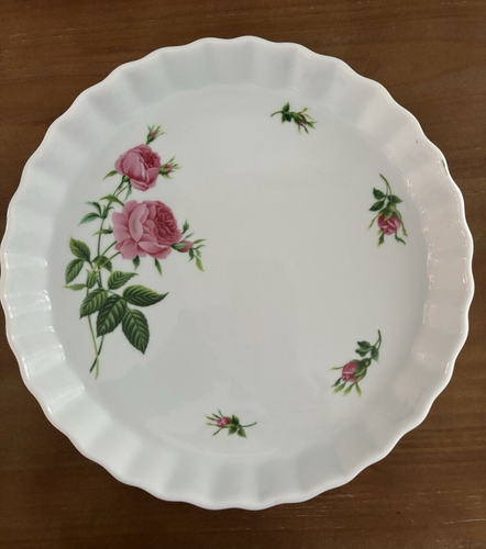 Christineholm Porcelain Pink Rose 10" Quiche/Pie/Tart Baking Dish - Picture 1 of 4