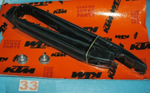 Cadenas, piñones y coronas negras KTM para motos KTM