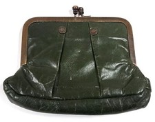 Vintage Object Kiss Lock Coin Change Wallet Green Leather Collectors Item