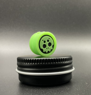Koch Tools x Playge Collab- PVC KapSkyll - Green on Black Bead EDC Zipper Pull
