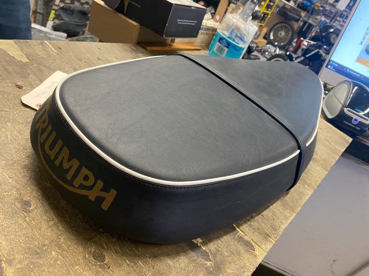 Triumph Bonneville T100 Seat 2301932 2301935 Black White Striping