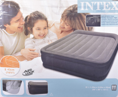 Intex 67738 Luftbett 152x203x43cm Luftmatratze mit eingebauter Pumpe Matratze