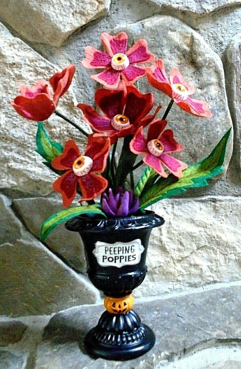 Peeping Poppies Artifical Halloween Plant Target Hyde & EEK