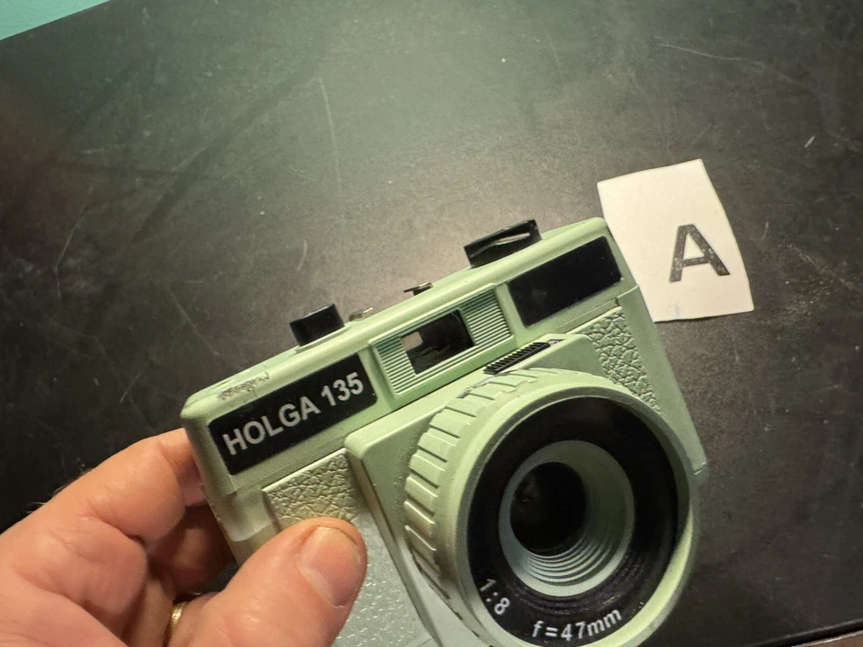 Holga 135 Film Camera 35mm Teal Blue Green Point & Shoot Vintage Photography - Image 3 of 4