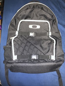 oakley skateboard backpack