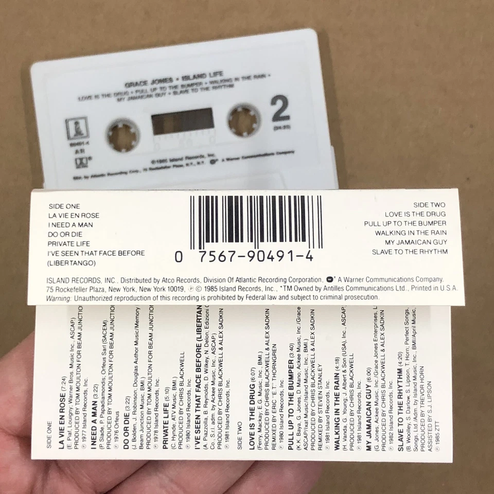 GRACE JONES Cassette Tape 80s New Wave ISLAND LIFE BEST OF SLAVE TO THE RHYTHM Foto 4 de 4