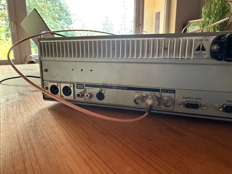 Sony J-3 SDI digital compact video player Digital Betacam Beta SP SX IMX - Bild 2 von 4