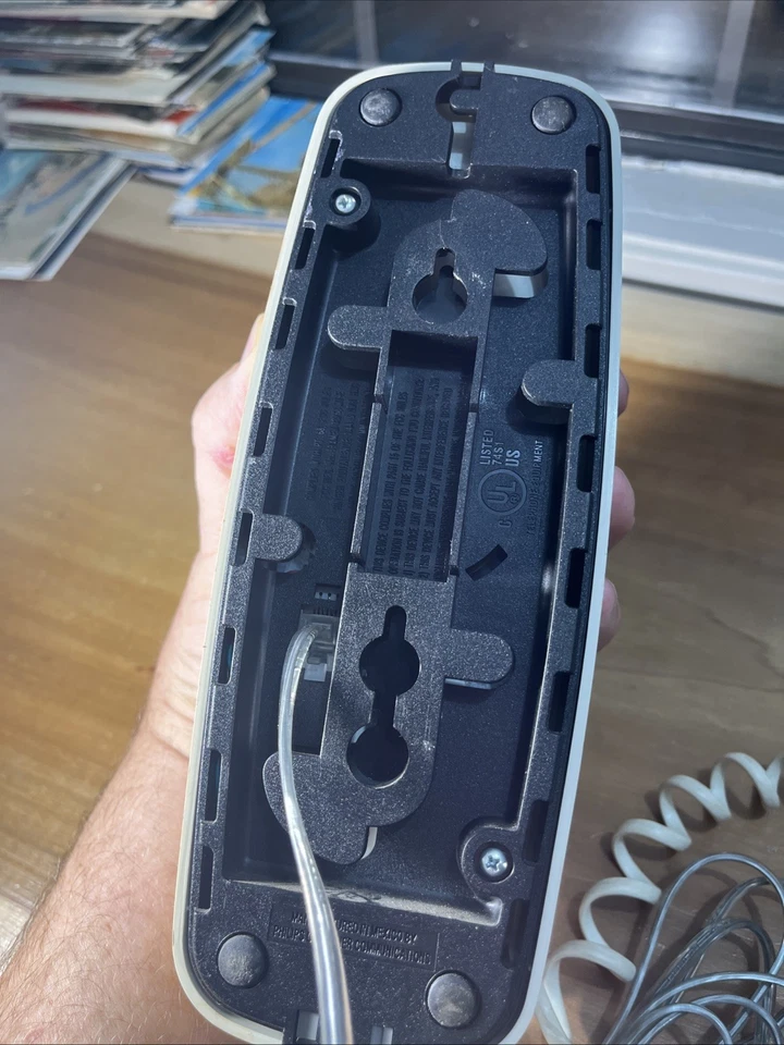 Teléfono fijo AT&T 210 Trimline/Slimline blanco tono táctil escritorio/pared probado Foto 4 de 4