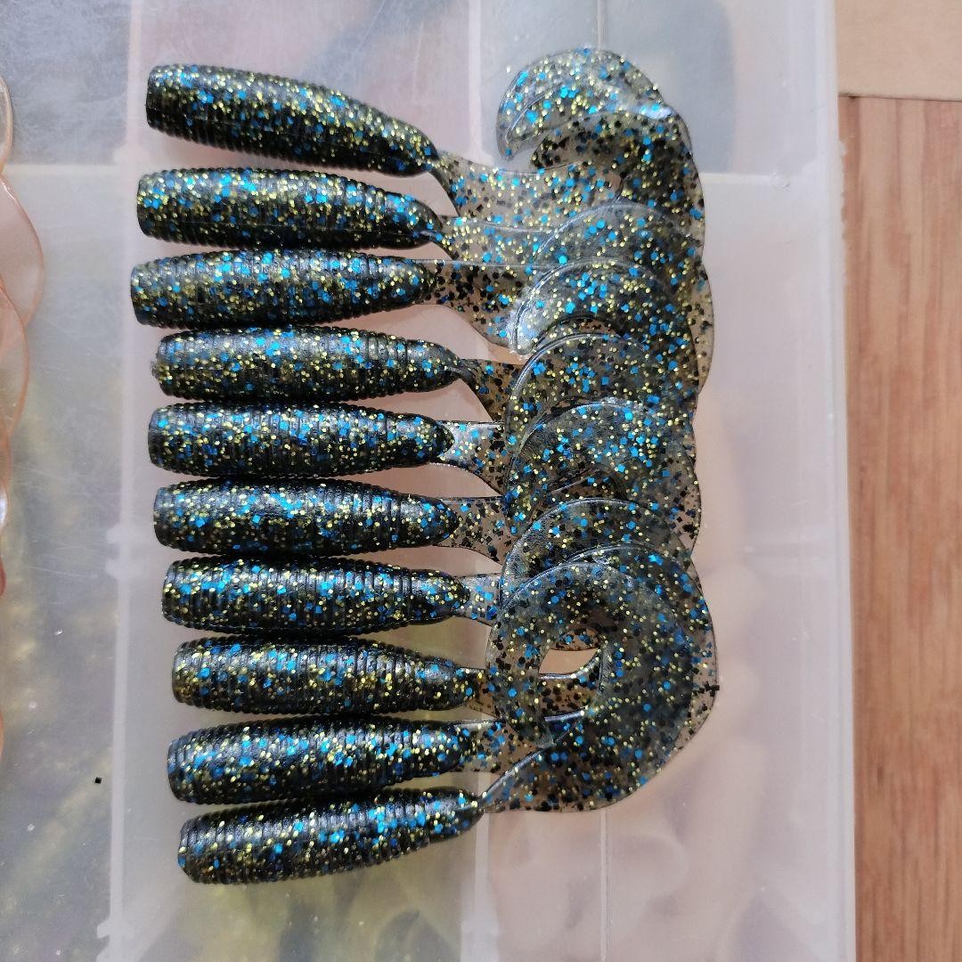 Gary Yamamoto 5 Inch Grab 1 - Image 4