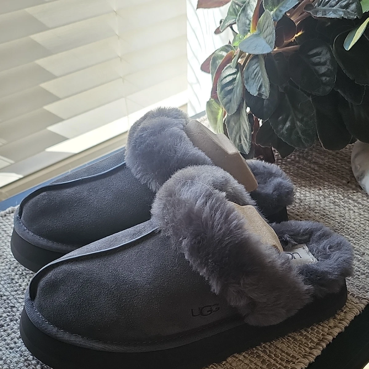 UGG Women's Slippers 8 US Shoe for Sale - eBay