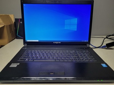 CLEVOノートパソコン Core i7 RAM 8GB Clevo P170SM Laptop 17.3