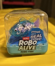 Zuru ROBO FISH Robo Alive Teal/Purple Color Changing Water Activated Fish Toy