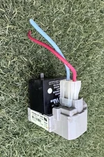 Frigidaire  / Kenmore Refrigerator Start Relay 241707721  & Capacitor NSK810211